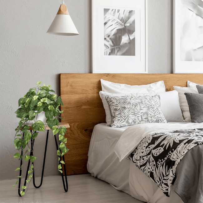 Artificial Potted Pothos – Realistic Green Foliage with Minimalist White Planter