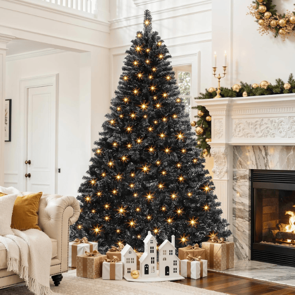 Traditional Prelit Artificial Christmas Tree